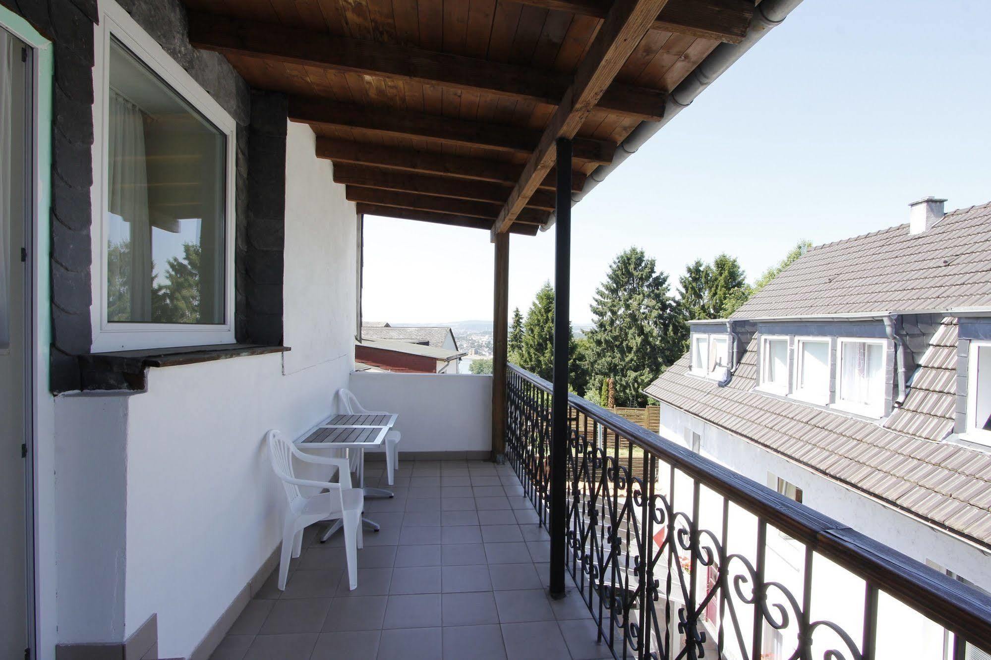 Hotel Adria Stuben Urbar  Exterior foto